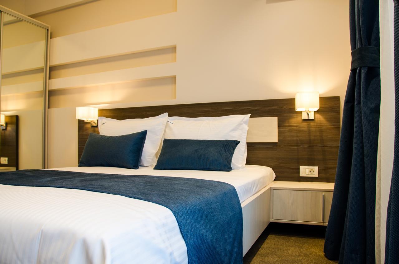 Milano Blue Mamaia Hotell Exteriör bild